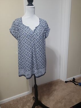 Max Studio Navy and White Printed Short Sleeve Tunic